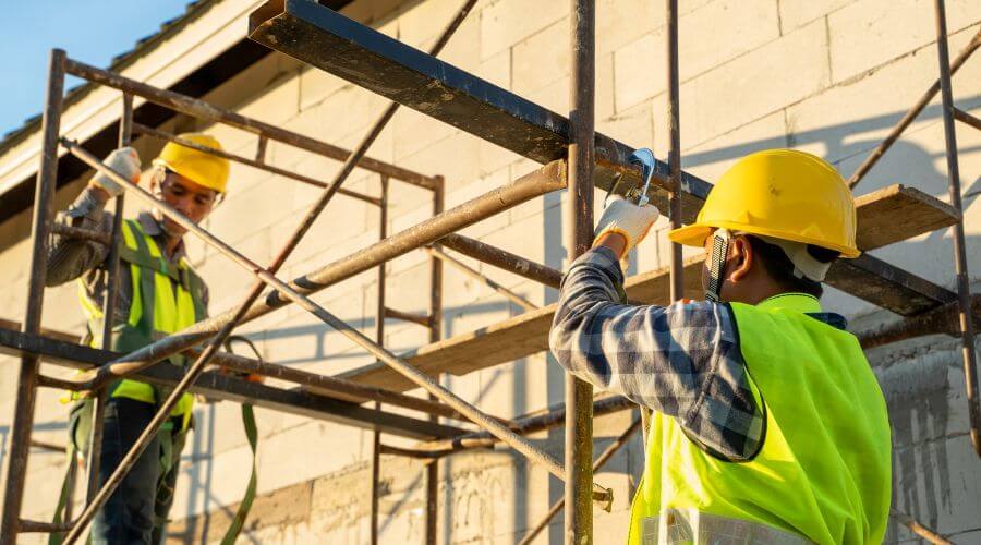 Professional fairlawn roofing services in Livingston, WI